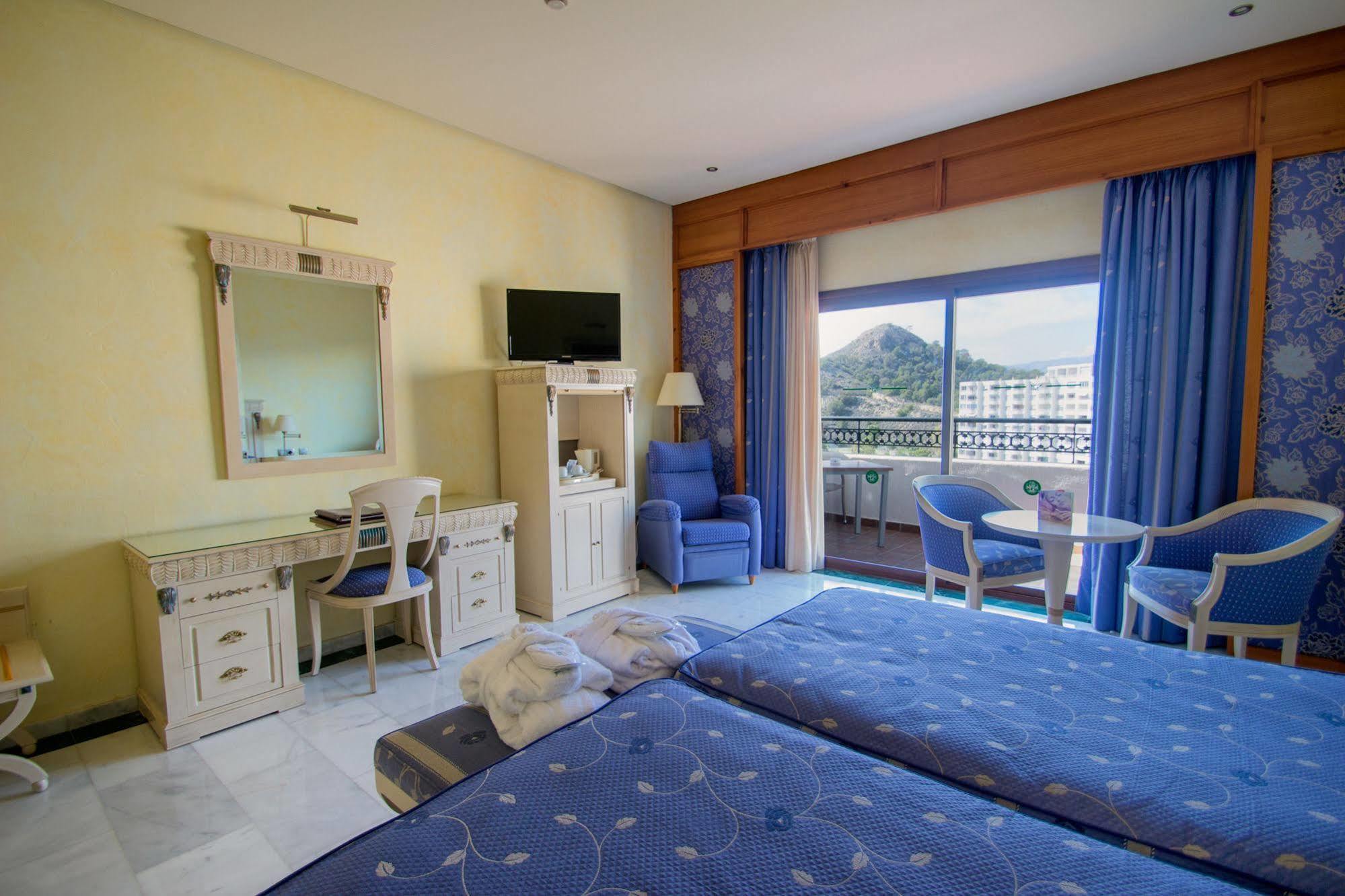 Hotel Servigroup Montiboli Вилахойоса Екстериор снимка