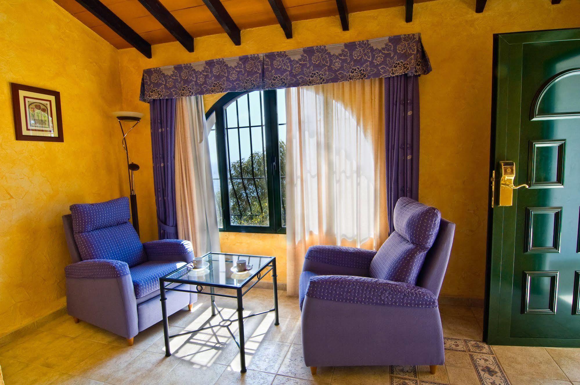 Hotel Servigroup Montiboli Вилахойоса Екстериор снимка